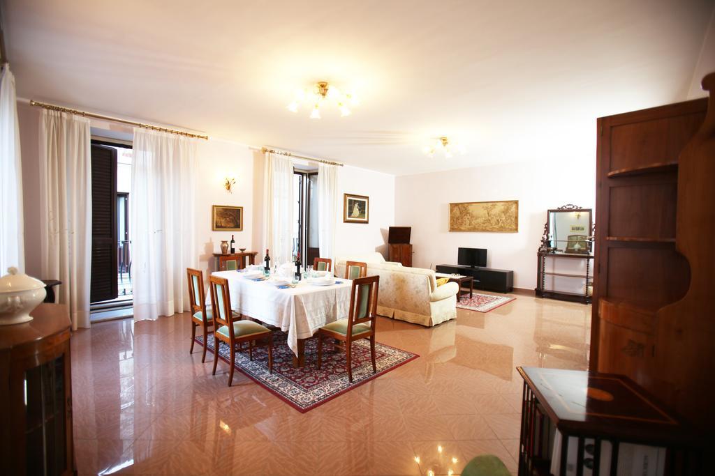 Panoramica Sul Mare - Taormina Apartamento Exterior foto