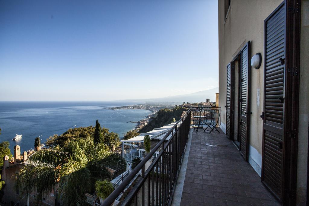 Panoramica Sul Mare - Taormina Apartamento Exterior foto
