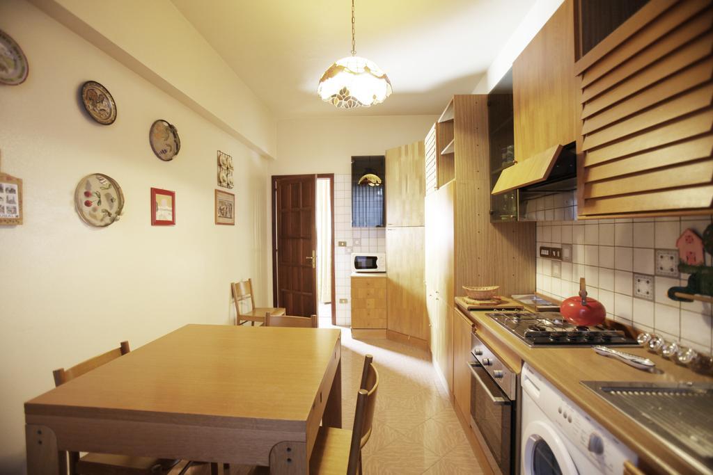 Panoramica Sul Mare - Taormina Apartamento Exterior foto