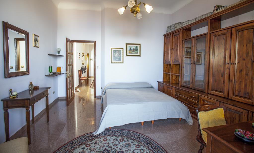 Panoramica Sul Mare - Taormina Apartamento Exterior foto